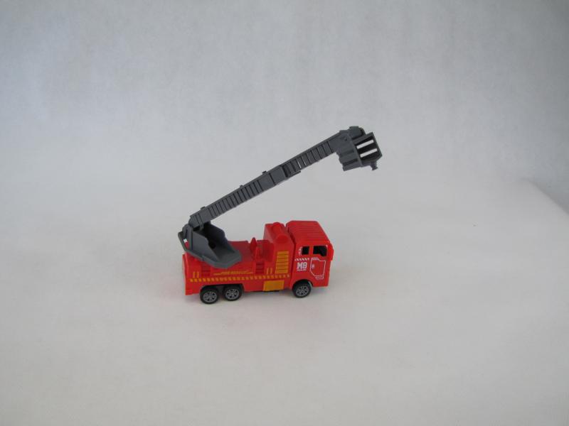 Auta straży pożarnej seria fire truck plastik 12cm